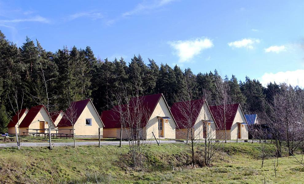 Rekreacni Areal Zbraslavice Hotel ภายนอก รูปภาพ